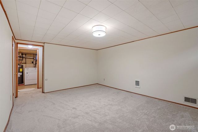 9748 Dayton Avenue N, Seattle, WA 98103