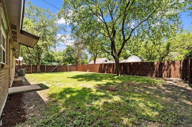 806 Greenhaven Drive, Richardson, TX 75080
