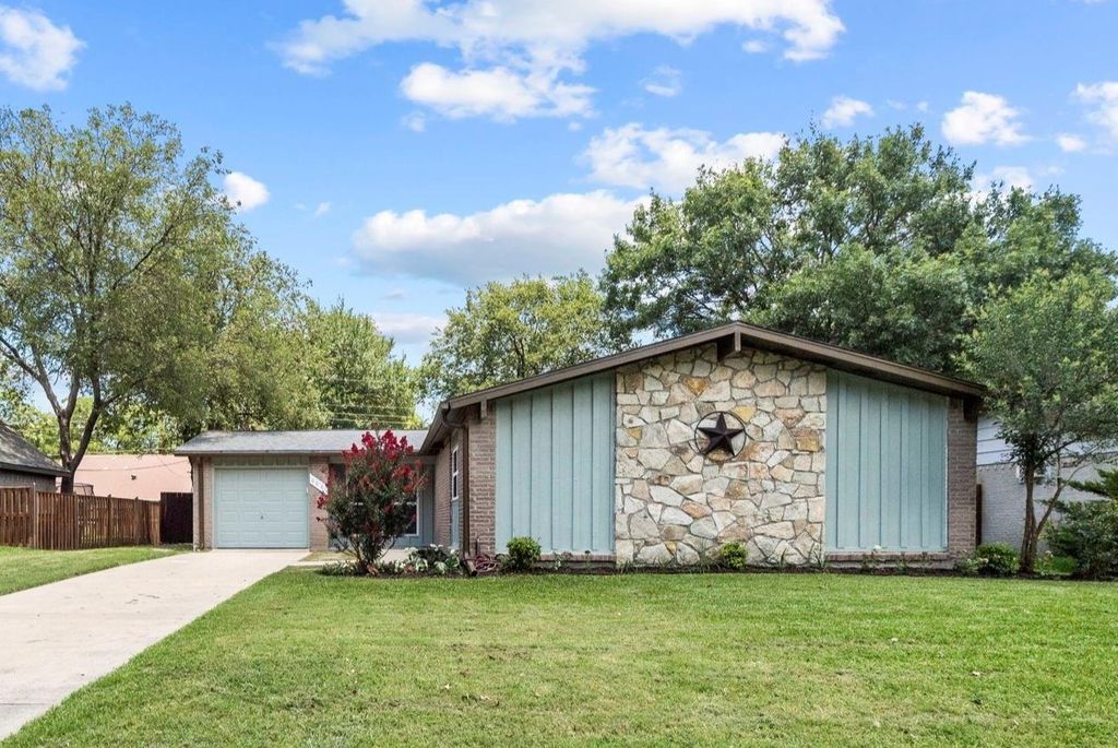 806 Greenhaven Drive, Richardson, TX 75080