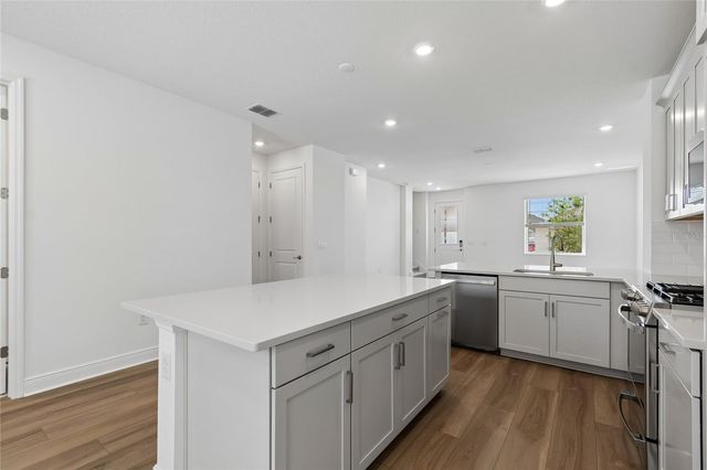 8217 SEAFLOWER PARKWAY, Bradenton, FL 34210
