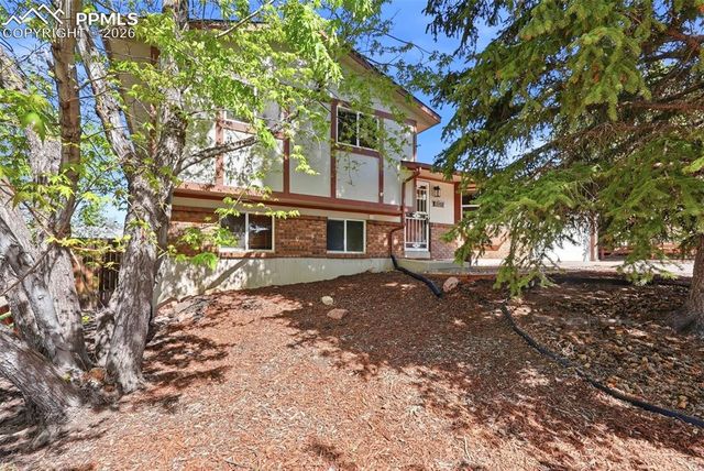 5346 Galena Drive, Colorado Springs, CO 80918