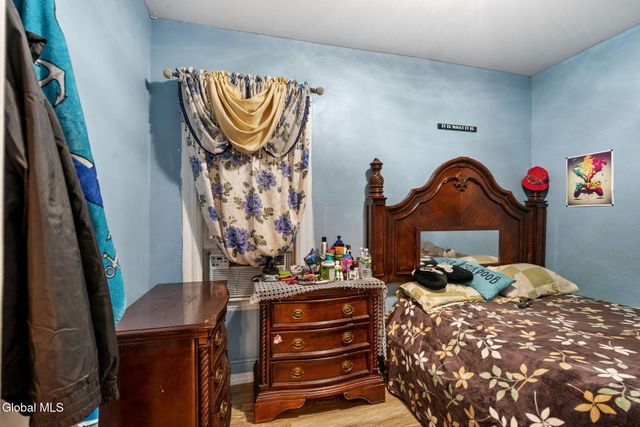 222 Duane Avenue, Schenectady, NY 12307