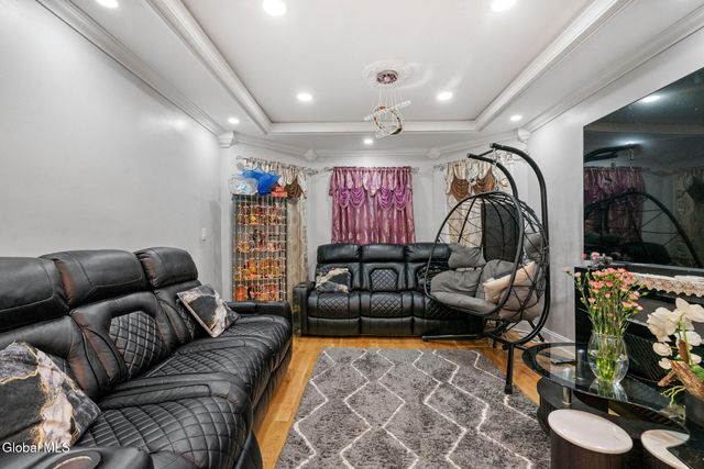 222 Duane Avenue, Schenectady, NY 12307