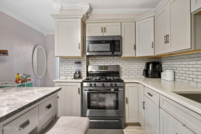 222 Duane Avenue, Schenectady, NY 12307