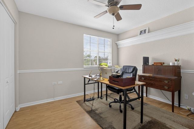 214 Berenger Walk, Royal Palm Beach, FL 33414