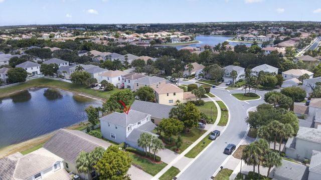 214 Berenger Walk, Royal Palm Beach, FL 33414