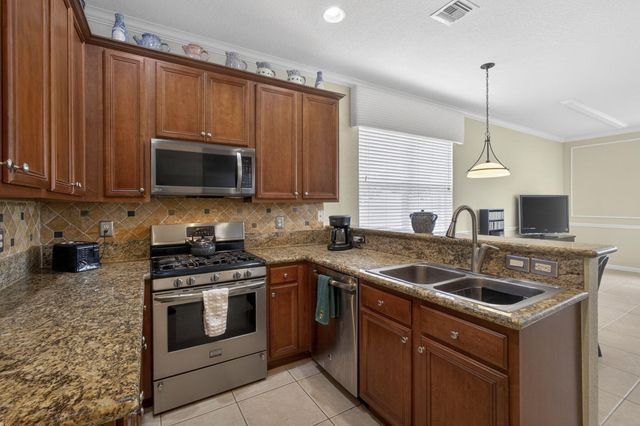 214 Berenger Walk, Royal Palm Beach, FL 33414