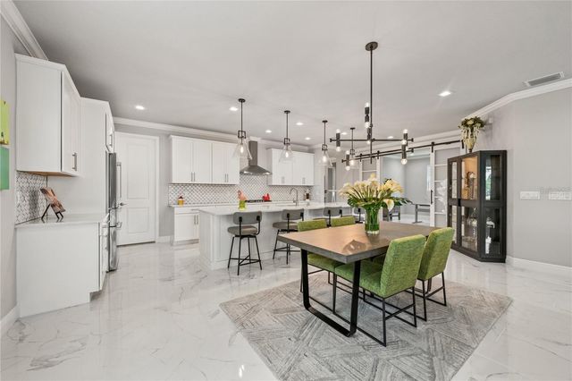 5697 LONG SHORE LOOP, Sarasota, FL 34238