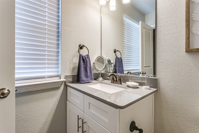 901 Juno Lane, Denton, TX 76209