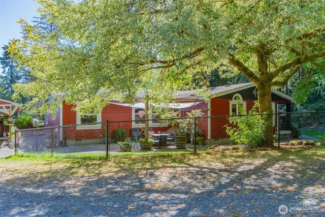 6740 101st Avenue SW, Olympia, WA 98512