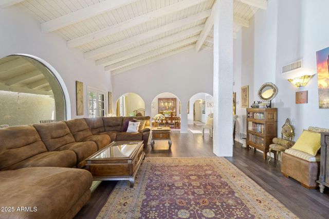 7217 N 6TH Way, Phoenix, AZ 85020