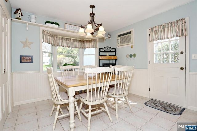 45 Highland Avenue, Midland Park, NJ 07432