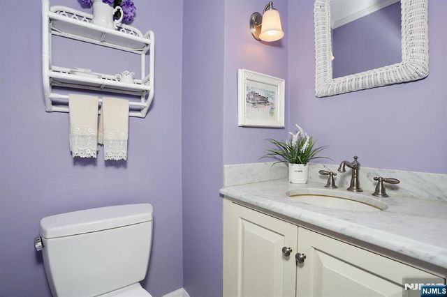 45 Highland Avenue, Midland Park, NJ 07432