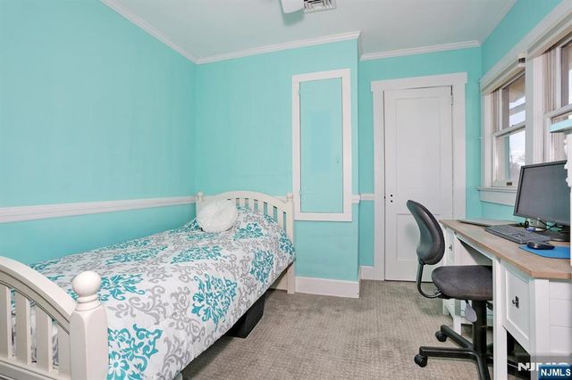 45 Highland Avenue, Midland Park, NJ 07432