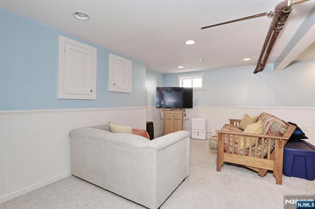 45 Highland Avenue, Midland Park, NJ 07432