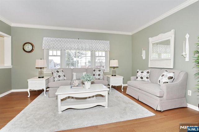 45 Highland Avenue, Midland Park, NJ 07432