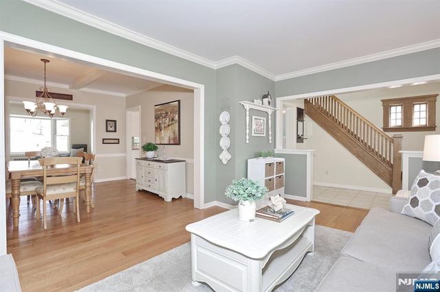 45 Highland Avenue, Midland Park, NJ 07432