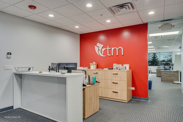 650 E Algonquin Road, Schaumburg, IL 60173