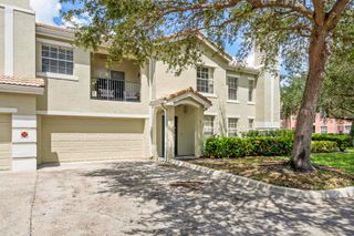 166 SW Peacock Boulevard 34-201, Port St Lucie, FL 34986