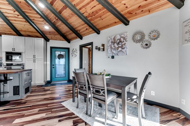 498 Santa Fe Drive, Forsyth, MO 65653