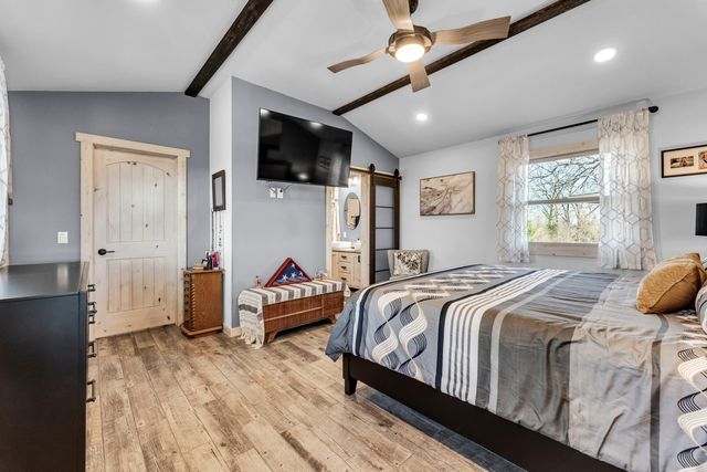 498 Santa Fe Drive, Forsyth, MO 65653