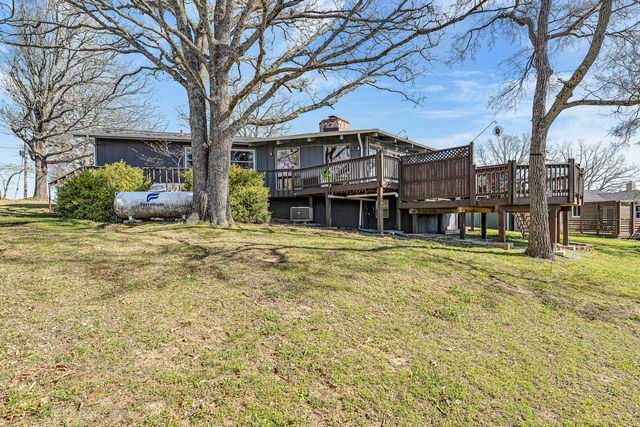 498 Santa Fe Drive, Forsyth, MO 65653