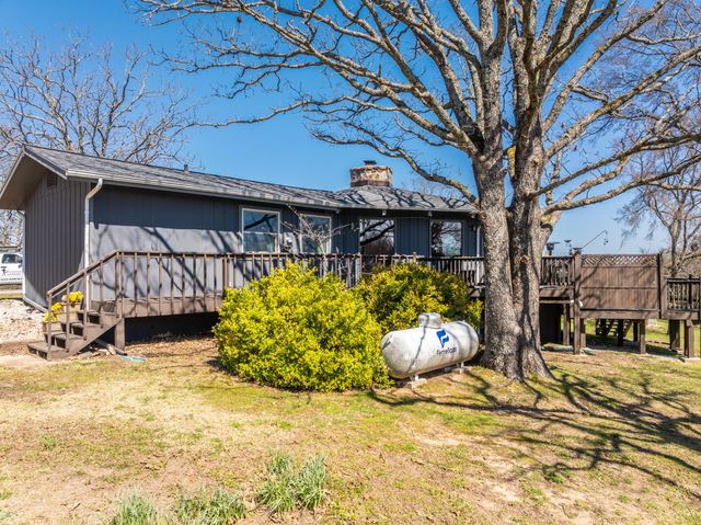 498 Santa Fe Drive, Forsyth, MO 65653