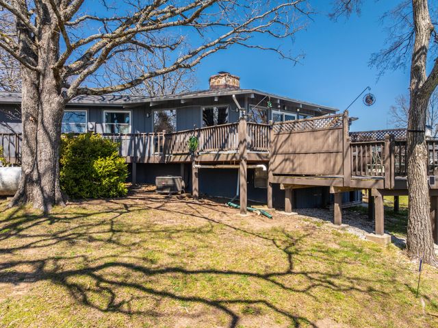 498 Santa Fe Drive, Forsyth, MO 65653