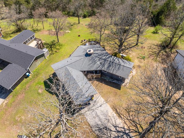 498 Santa Fe Drive, Forsyth, MO 65653