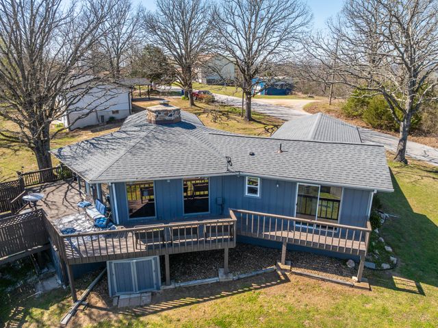 498 Santa Fe Drive, Forsyth, MO 65653