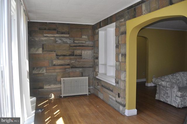 926 STATE ST, Millersburg, PA 17061