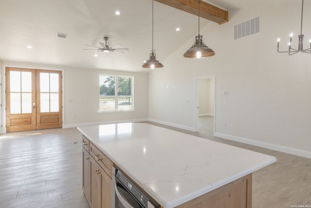 591 Eichman, Poteet, TX 78065