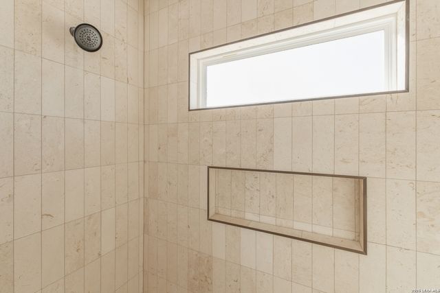 591 Eichman, Poteet, TX 78065