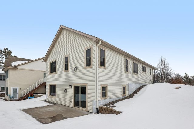 1118 Melody Court NW, Isanti, MN 55040