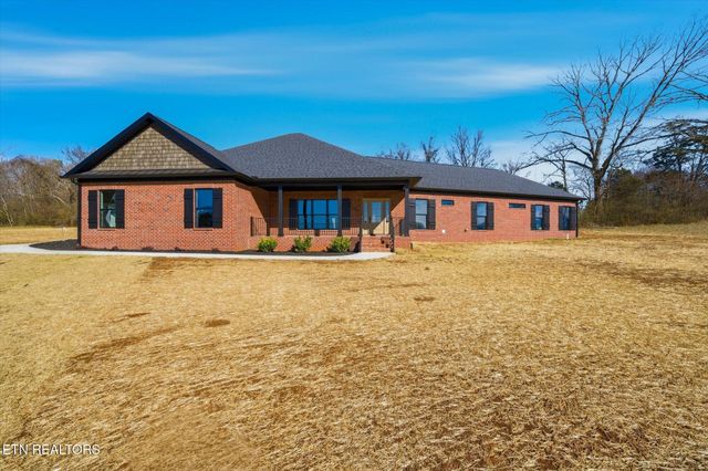 235 Charlie Lane, Maryville, TN 37804