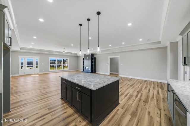 235 Charlie Lane, Maryville, TN 37804