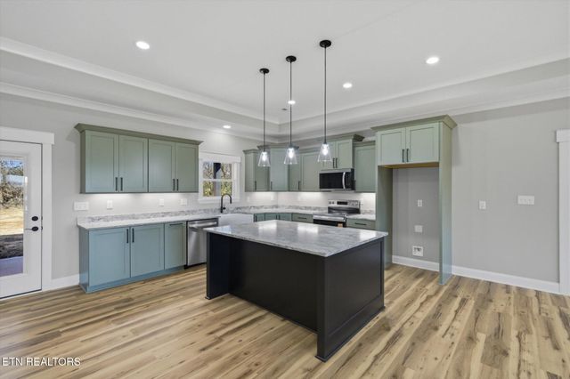 235 Charlie Lane, Maryville, TN 37804