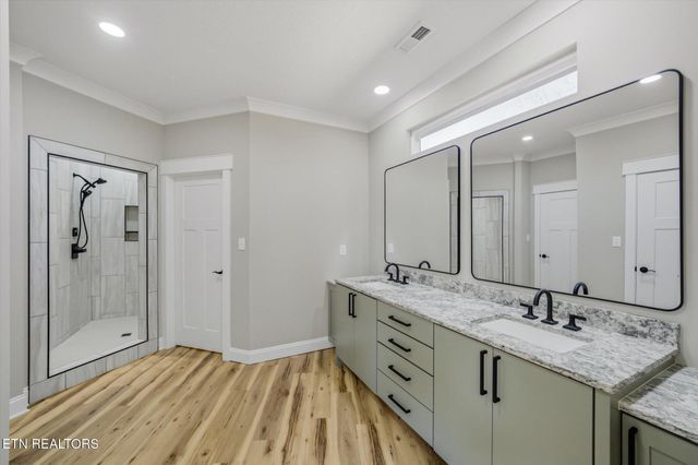 235 Charlie Lane, Maryville, TN 37804