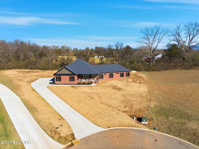 235 Charlie Lane, Maryville, TN 37804
