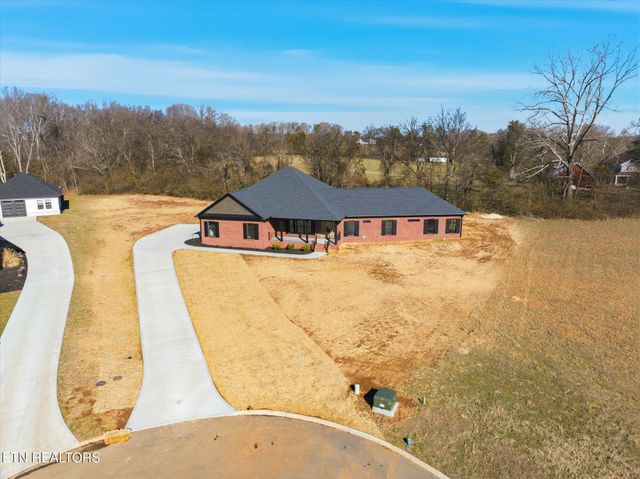 235 Charlie Lane, Maryville, TN 37804