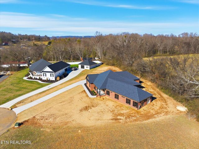 235 Charlie Lane, Maryville, TN 37804