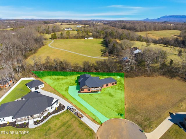235 Charlie Lane, Maryville, TN 37804