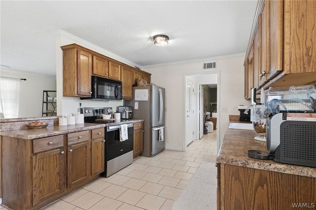 13366 Highway 11, Fosters, AL 35463
