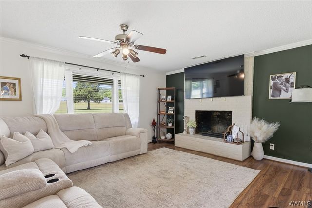 13366 Highway 11, Fosters, AL 35463