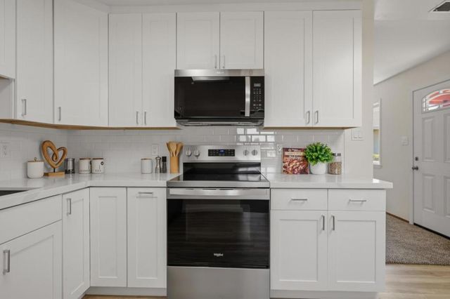 1017 Golden Gate Avenue, Half Moon Bay, CA 94019