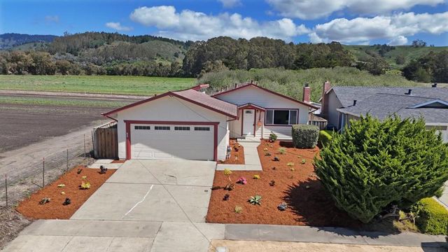 1017 Golden Gate Avenue, Half Moon Bay, CA 94019