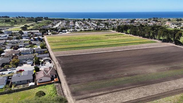 1017 Golden Gate Avenue, Half Moon Bay, CA 94019