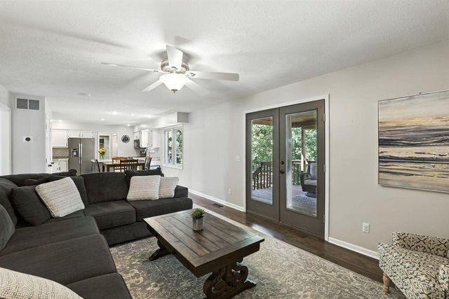 9 Lakefield Drive, Milford, OH 45150