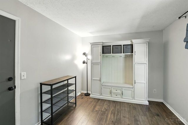 9 Lakefield Drive, Milford, OH 45150