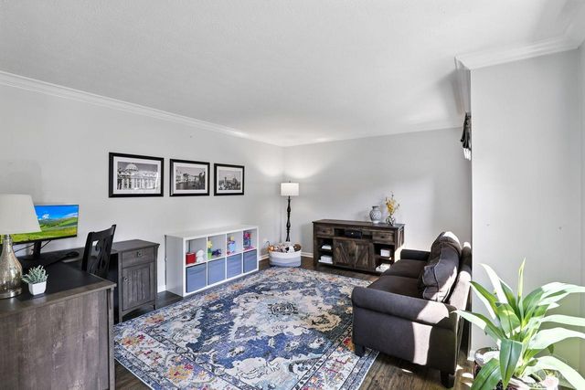 9 Lakefield Drive, Milford, OH 45150